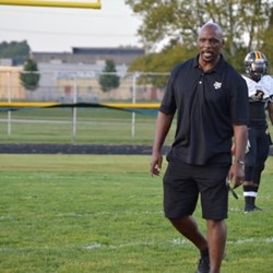Top 65+ imagen coach mac stephens