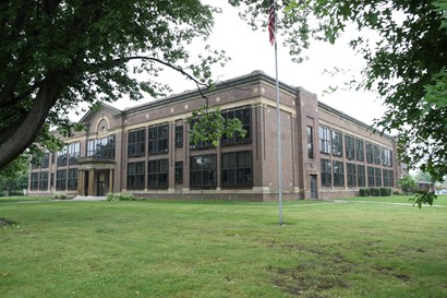 Noble Elementary School exterior