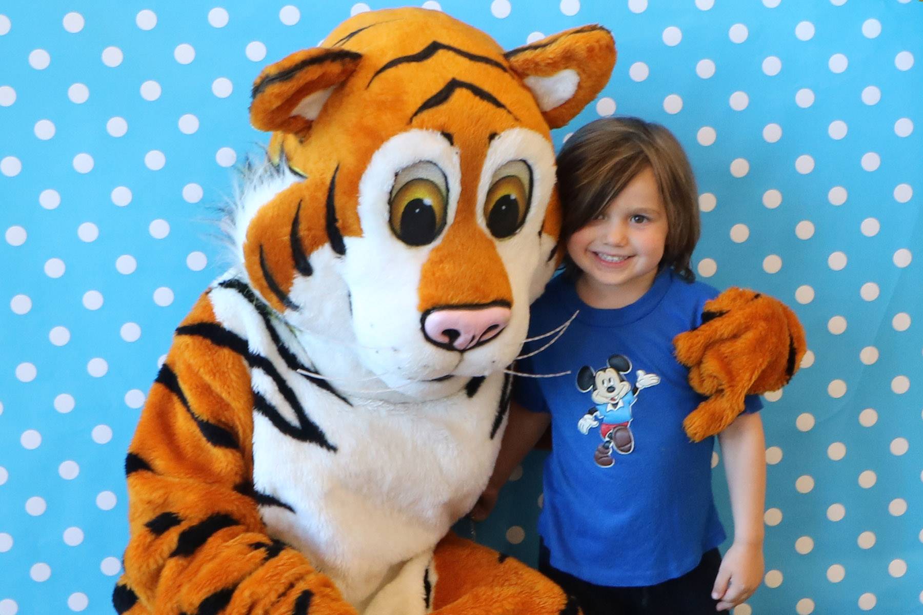 Tiger and boy at CH-UH Family Literacy Night