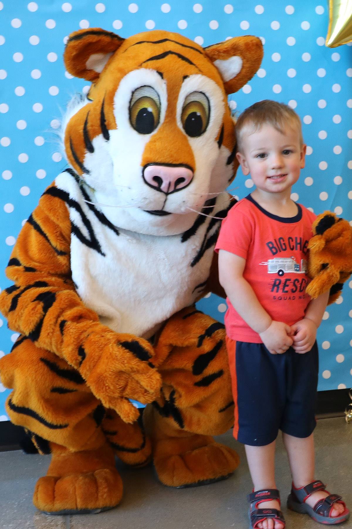 Tiger and boy at CH-UH Family Literacy Night