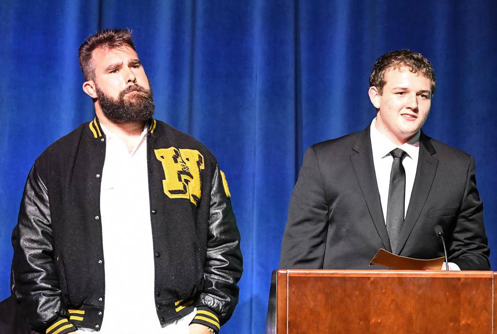 Inductee Jason Kelce (&#39;06) and student Cullen Martin