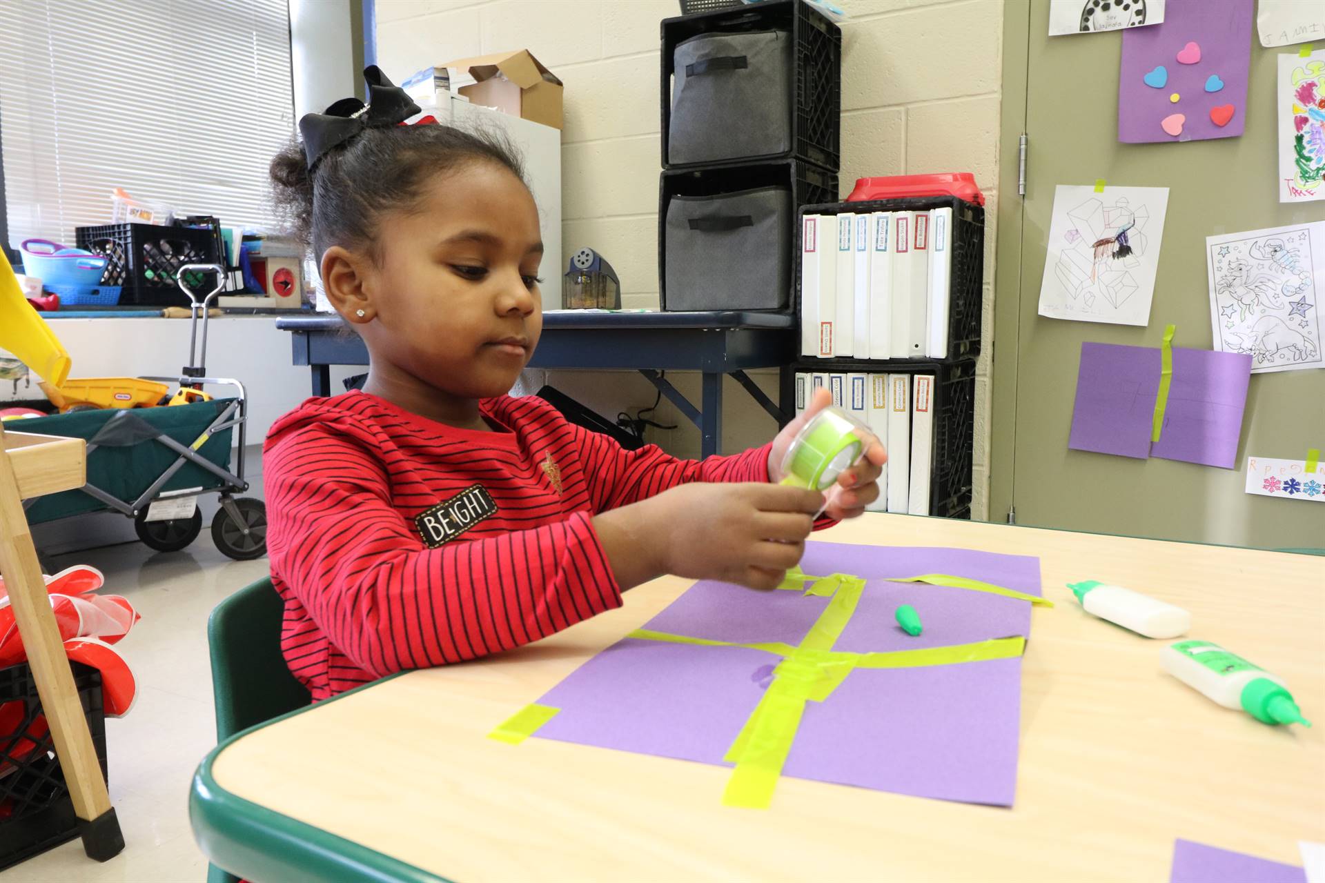 girl making a craft